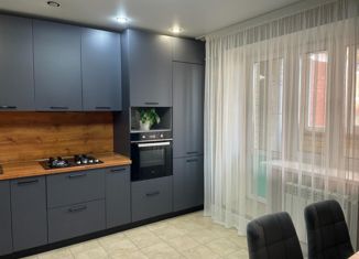 Продается 2-комнатная квартира, 59.9 м2, Чебоксары, улица Академика РАН Х.М. Миначева, 17, жилой район Северо-Западный