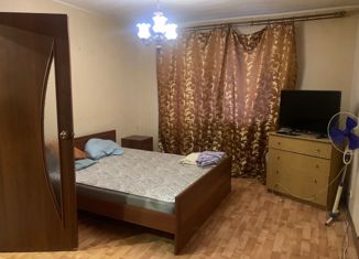 Продается однокомнатная квартира, 37 м2, Новгородская область, улица Попова, 16