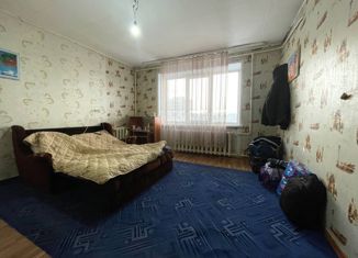 Продается 1-ком. квартира, 34 м2, Сысерть, улица Ленина, 38