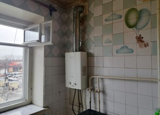 Продам 2-ком. квартиру, 45 м2, Щёкино, Советская улица, 25