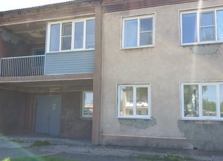 Продается двухкомнатная квартира, 51.6 м2, Алейск, площадка Ремзавода, 9