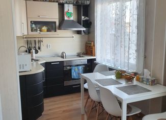 3-ком. квартира на продажу, 60 м2, Бурятия, улица Борсоева, 21