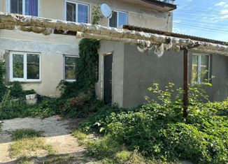 Продается 2-ком. квартира, 48.2 м2, Белогорск, улица Николая Бойко, 14