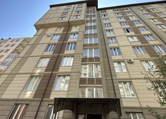 Продаю трехкомнатную квартиру, 94.5 м2, Нальчик, улица Шарданова, 46В