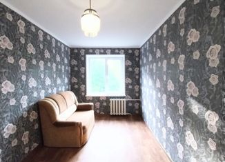 Продается трехкомнатная квартира, 60 м2, Железногорск, улица Гагарина, 27