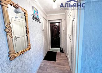 Продам двухкомнатную квартиру, 42.4 м2, посёлок городского типа Кавалерово, улица Арсеньева, 80