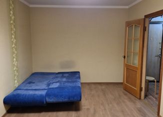 Однокомнатная квартира на продажу, 40 м2, Гатчина, улица Изотова, 15
