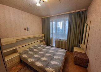 Трехкомнатная квартира на продажу, 64.1 м2, Чехов, Московская улица, 83