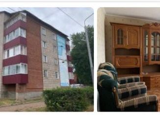 Продаю двухкомнатную квартиру, 51.3 м2, Бирск, Интернациональная улица, 159А