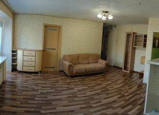 Трехкомнатная квартира на продажу, 53.9 м2, Свердловская область, Латвийская улица, 24