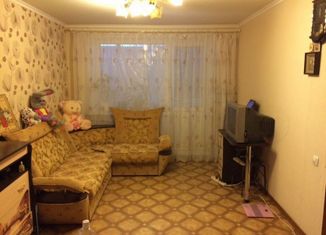 Продам однокомнатную квартиру, 30 м2, поселок городского типа Стройкерамика, улица Дружбы, 9