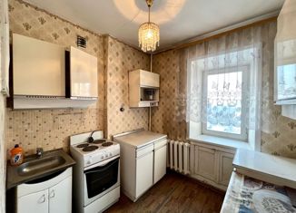 Продается однокомнатная квартира, 31 м2, Осинники, улица Ленина, 111