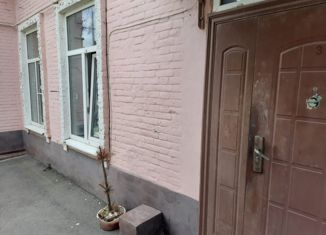 Двухкомнатная квартира на продажу, 38 м2, Таганрог, Добролюбовский переулок, 32