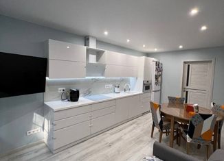 Продажа 4-комнатной квартиры, 60.5 м2, Новосибирск, улица Терешковой, 10, улица Терешковой