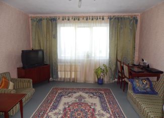 Продаю четырехкомнатную квартиру, 70 м2, Берёзовский, проспект Шахтёров, 11