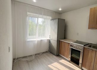 Продается 2-ком. квартира, 43 м2, Екатеринбург, улица Серова, 2, улица Серова