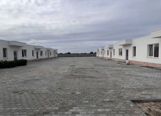 Продаю таунхаус, 60 м2, поселок Авангардное, Загородная улица