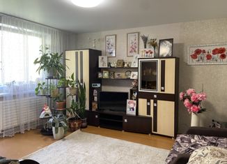 Продается 2-комнатная квартира, 49.2 м2, Нефтекамск, улица Карла Маркса, 8А