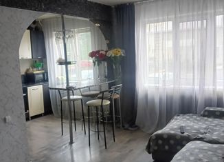 Продажа 3-ком. квартиры, 60 м2, Зеленогорск, улица Гагарина, 19