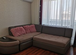 Однокомнатная квартира на продажу, 30 м2, Амурск, проспект Строителей, 6