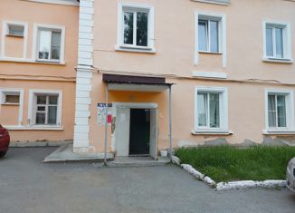 Продается 2-ком. квартира, 41.8 м2, Свердловская область, улица Ленина, 42