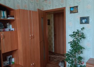 Продажа 2-комнатной квартиры, 41.7 м2, Новгородская область, Воскресенский бульвар, 10