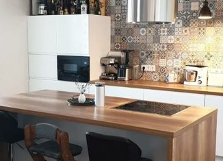 Продажа двухкомнатной квартиры, 80.2 м2, Самара, улица Карла Либкнехта, 6, метро Российская