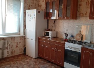 Продажа 3-ком. квартиры, 64.6 м2, город Гай, Молодёжная улица, 81а