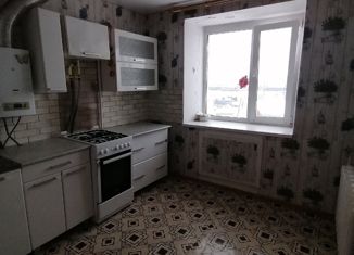 Продам трехкомнатную квартиру, 58.4 м2, Янаул, улица Победы, 86