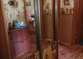 Продается 3-ком. квартира, 64 м2, Коркино, улица Калинина, 20