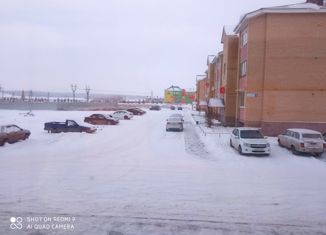 2-комнатная квартира на продажу, 49.4 м2, поселок городского типа Уруссу, улица Фаниса Каримова, 1