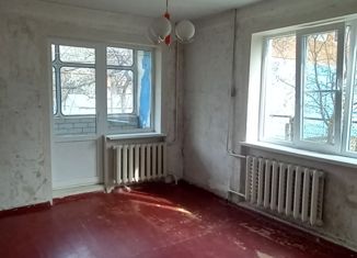 Продаю 2-комнатную квартиру, 51.6 м2, поселок городского типа Мостовской, улица Гоголя, 118А