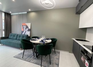 Продаю 2-ком. квартиру, 49 м2, Самара, метро Спортивная, проспект Карла Маркса, 196