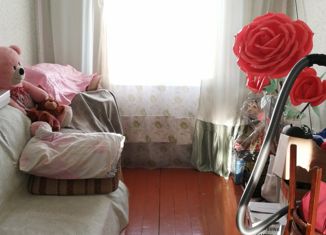 Продаю 4-ком. квартиру, 76.9 м2, Берёзовский, улица Волкова, 2