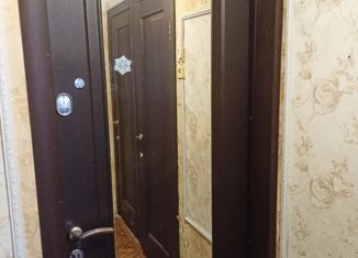 Продажа 2-ком. квартиры, 42.1 м2, Каменск-Уральский, улица Добролюбова, 1