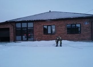 Продается дом, 101.6 м2, посёлок Домбаровский, Мирная улица