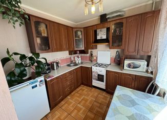 Продам трехкомнатную квартиру, 58.7 м2, Омская область, Камерный переулок, 36Б