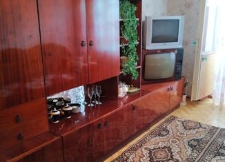 Продам 2-комнатную квартиру, 49 м2, Крым, Симферопольская улица, 3