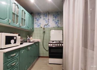 Продажа 2-комнатной квартиры, 51 м2, поселок Ключи, Дорожная улица, 1