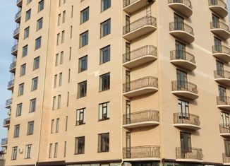 Продается 3-ком. квартира, 125 м2, Махачкала, улица Ирчи Казака, 53Гк2, ЖК Платинум