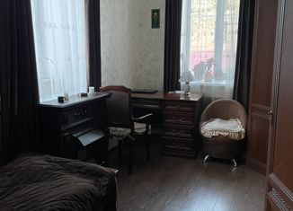 Продается двухкомнатная квартира, 60 м2, Саров, улица Дзержинского, 7