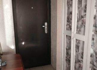 Продается трехкомнатная квартира, 52 м2, село Баево, улица 50 лет Октября, 12