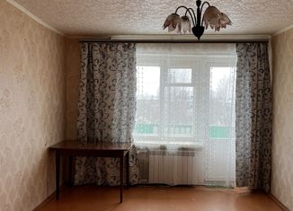 Продажа однокомнатной квартиры, 32.3 м2, поселок городского типа Балакирево, улица 60 лет Октября, 12