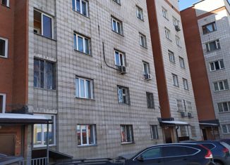 Продам трехкомнатную квартиру, 63.6 м2, Новосибирск, улица Медкадры, 1, улица Медкадры