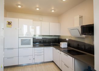 Продам 3-комнатную квартиру, 71.3 м2, Москва, Можайское шоссе, 15, станция Рабочий Посёлок