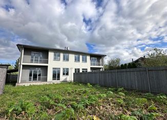 Продам таунхаус, 180 м2, деревня Глинка, Ивановская улица, 1