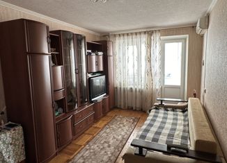 Продажа 2-комнатной квартиры, 42 м2, Азов, Западный переулок, 13