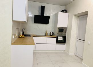 Продажа таунхауса, 125 м2, деревня Байрак, Лебединая улица, 32