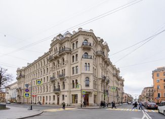 Продается двухкомнатная квартира, 74 м2, Санкт-Петербург, улица Пестеля, 27, метро Чернышевская