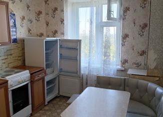 Продается 2-комнатная квартира, 52.7 м2, Саянск, Октябрьский микрорайон, 10Б